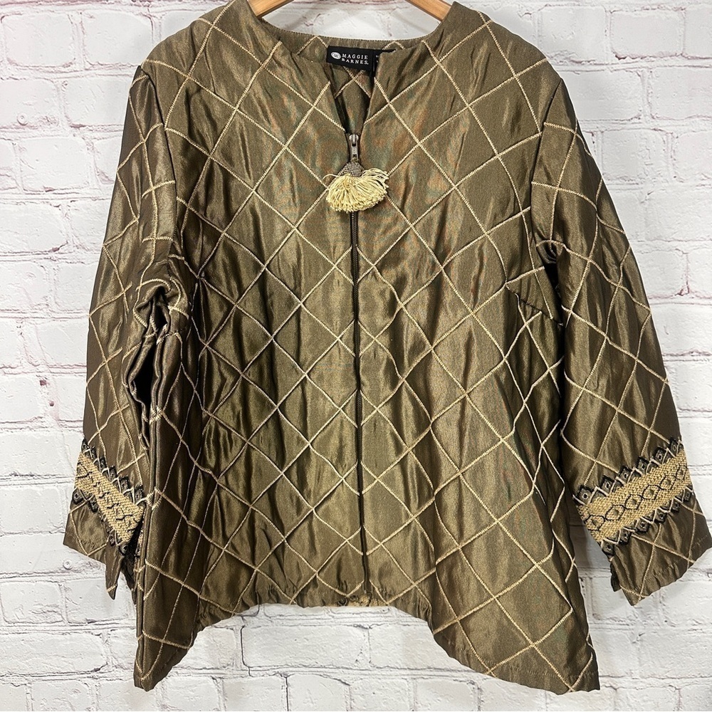 Woman’s formal jacket blazer size 1X plus size gold diamond wedding winter